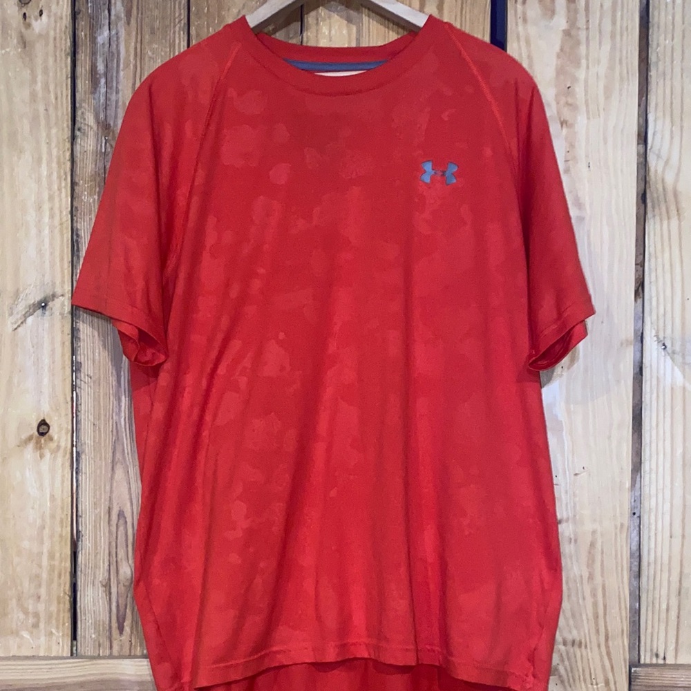 Under Armour Men's Vibrant Red Tee